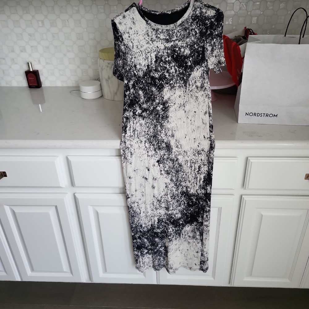 Zara Black and White Women's Dress